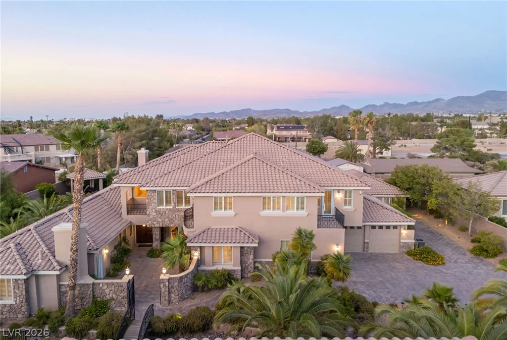 208 Levi, Las Vegas, NV 89183