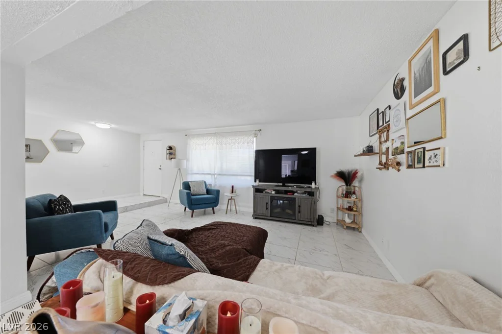 3320 Sagebrook, Las Vegas, NV 89121