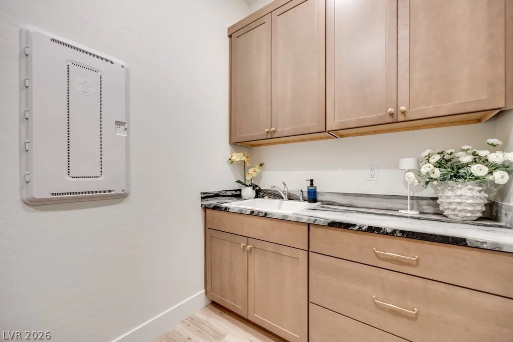 85 Crimson Stone, Henderson, NV 89011