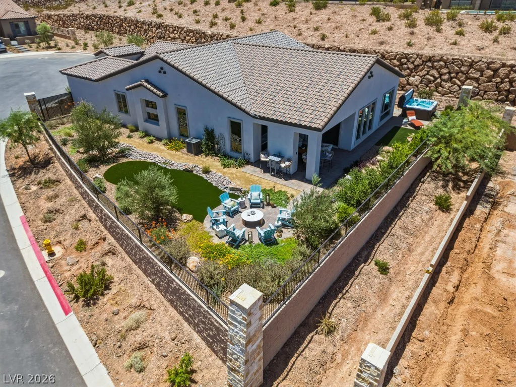 85 Crimson Stone, Henderson, NV 89011