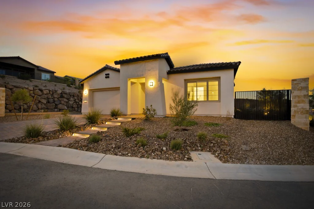 85 Crimson Stone, Henderson, NV 89011