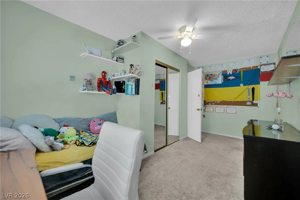 1825 Shadow Mountain, Las Vegas, NV 89108