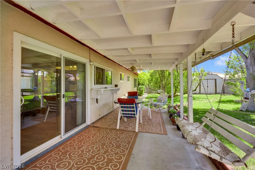1825 Shadow Mountain, Las Vegas, NV 89108