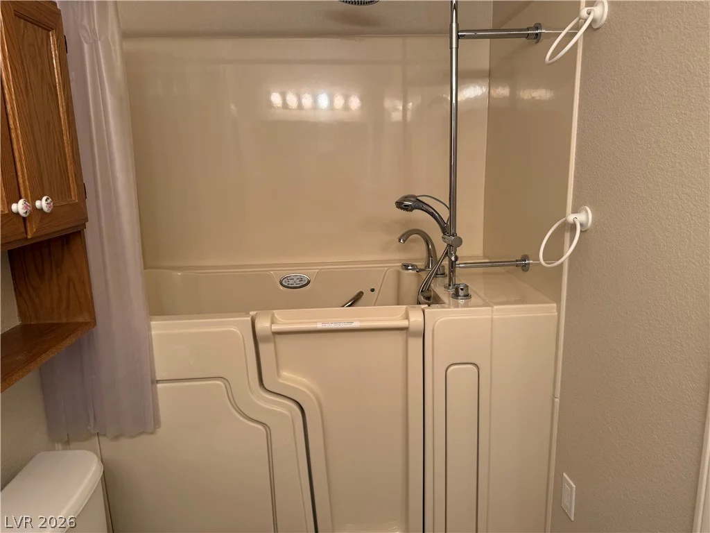 881 Calvada, Pahrump, NV 89048