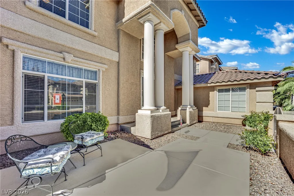 8905 Goldstone, Las Vegas, NV 89143