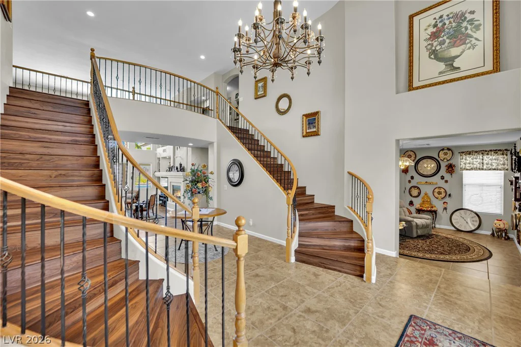 8905 Goldstone, Las Vegas, NV 89143