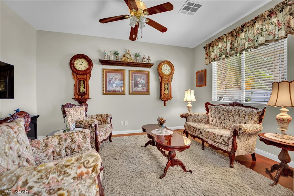 8905 Goldstone, Las Vegas, NV 89143
