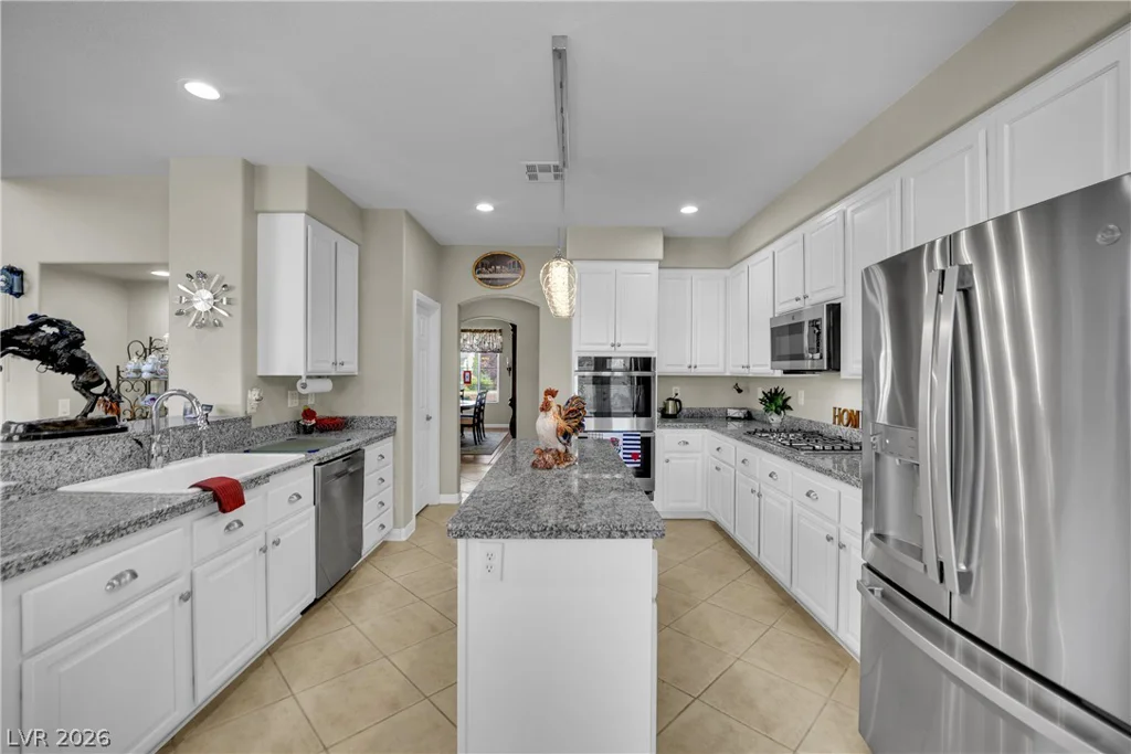 8905 Goldstone, Las Vegas, NV 89143