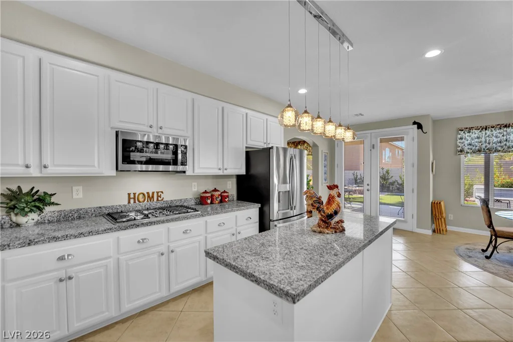 8905 Goldstone, Las Vegas, NV 89143