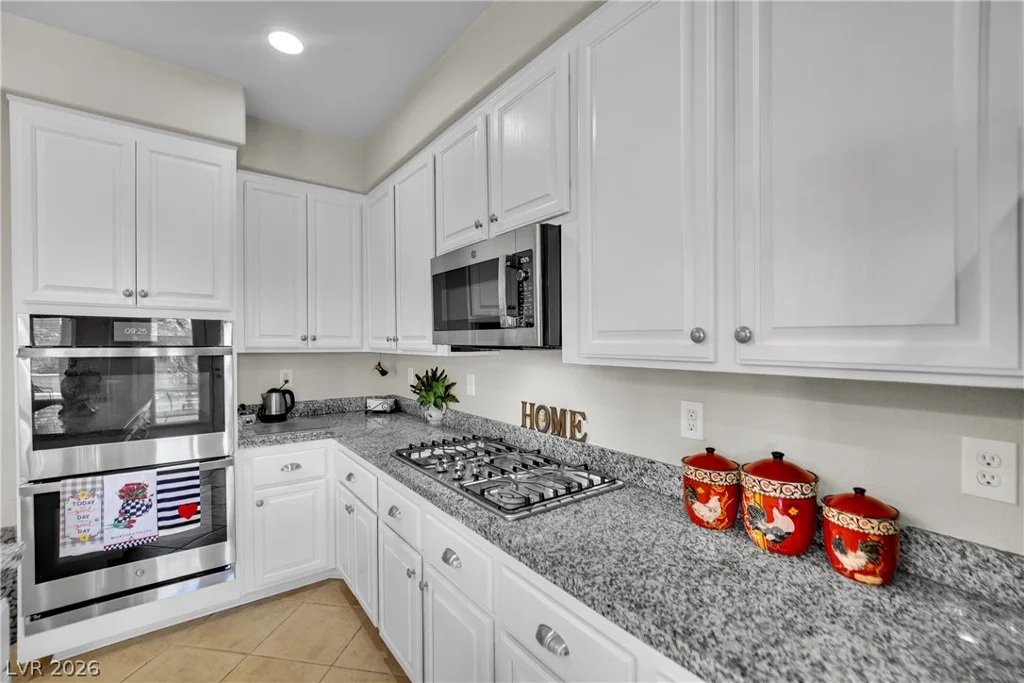 8905 Goldstone, Las Vegas, NV 89143