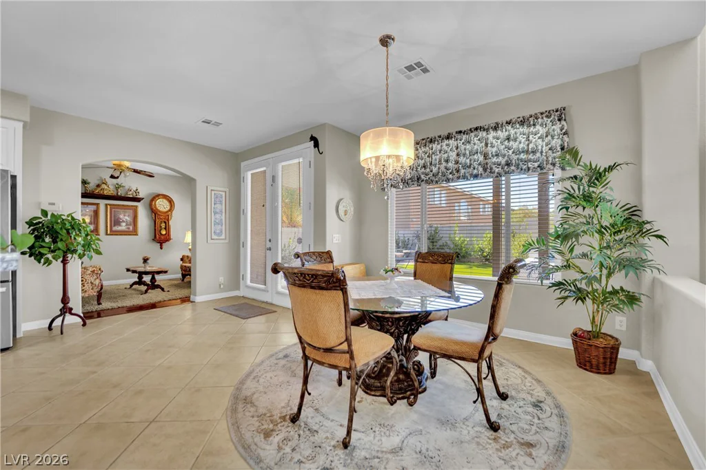 8905 Goldstone, Las Vegas, NV 89143