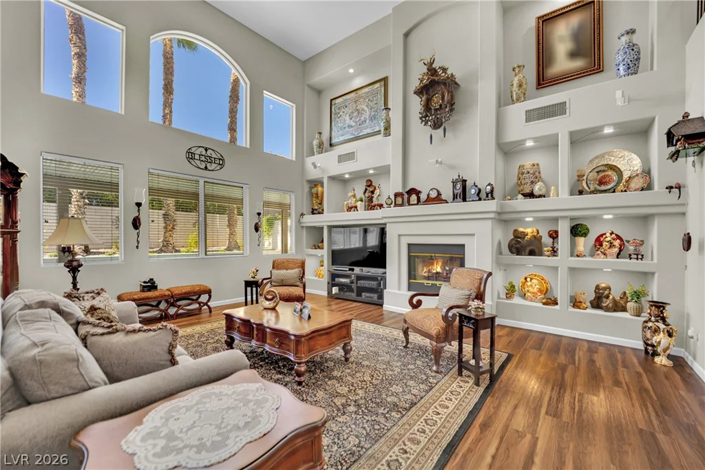8905 Goldstone, Las Vegas, NV 89143