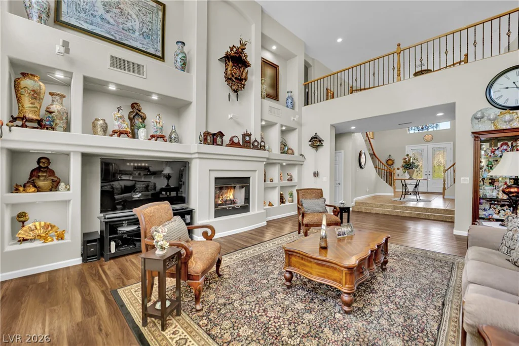 8905 Goldstone, Las Vegas, NV 89143