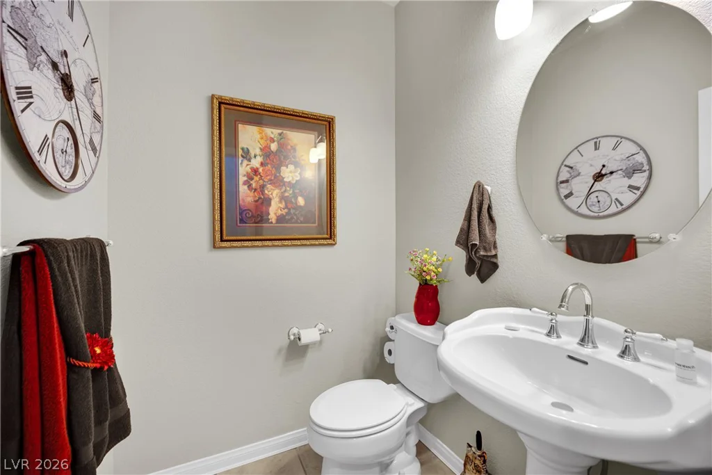 8905 Goldstone, Las Vegas, NV 89143