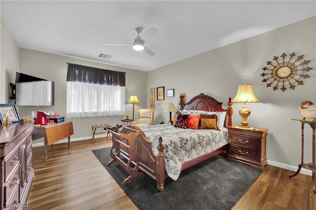 8905 Goldstone, Las Vegas, NV 89143