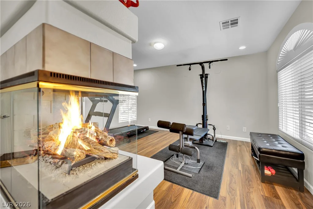 8905 Goldstone, Las Vegas, NV 89143