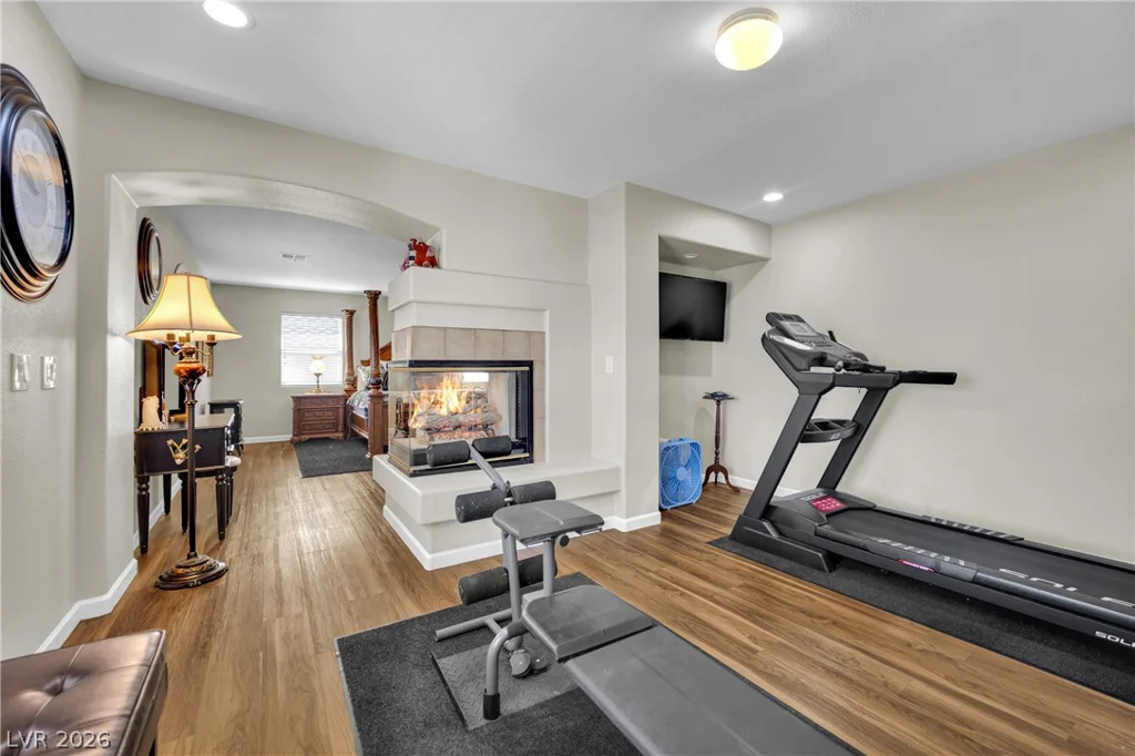 8905 Goldstone, Las Vegas, NV 89143