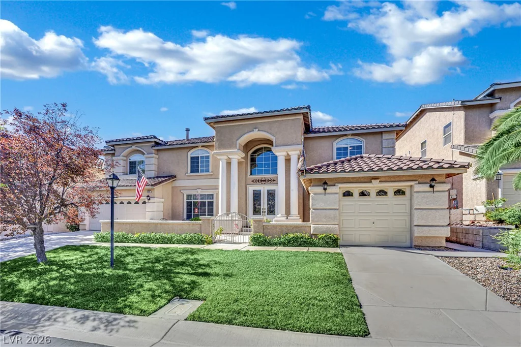 8905 Goldstone, Las Vegas, NV 89143