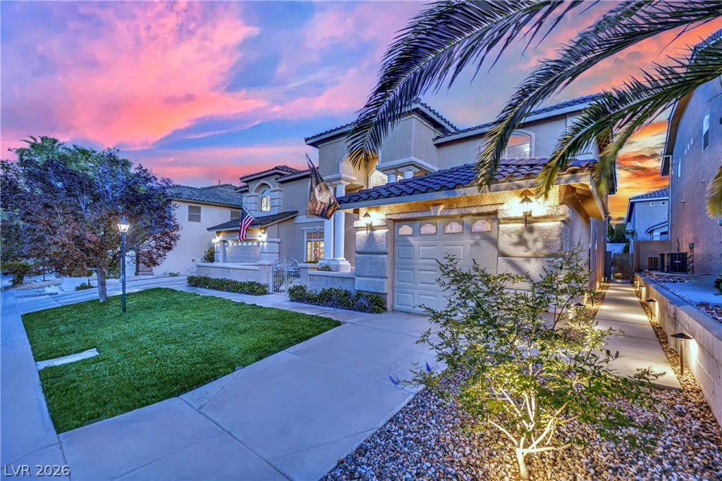 8905 Goldstone, Las Vegas, NV 89143