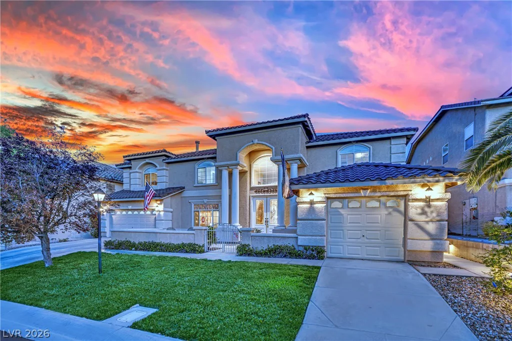 8905 Goldstone, Las Vegas, NV 89143