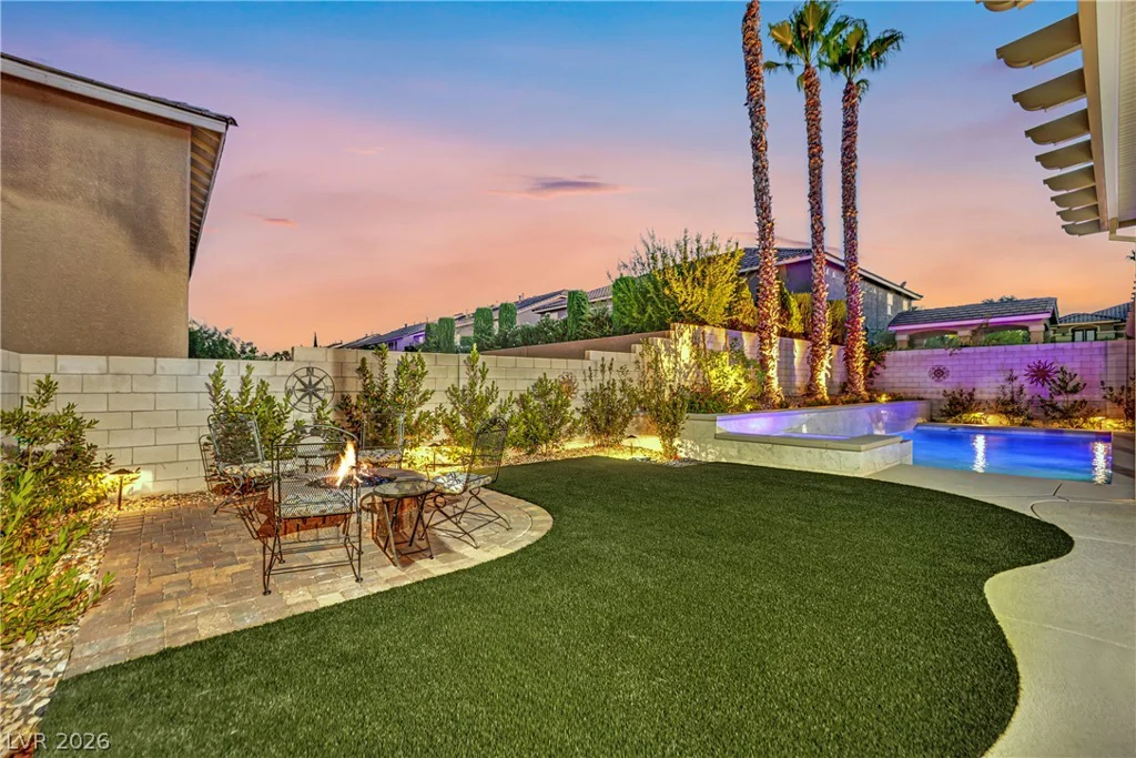 8905 Goldstone, Las Vegas, NV 89143