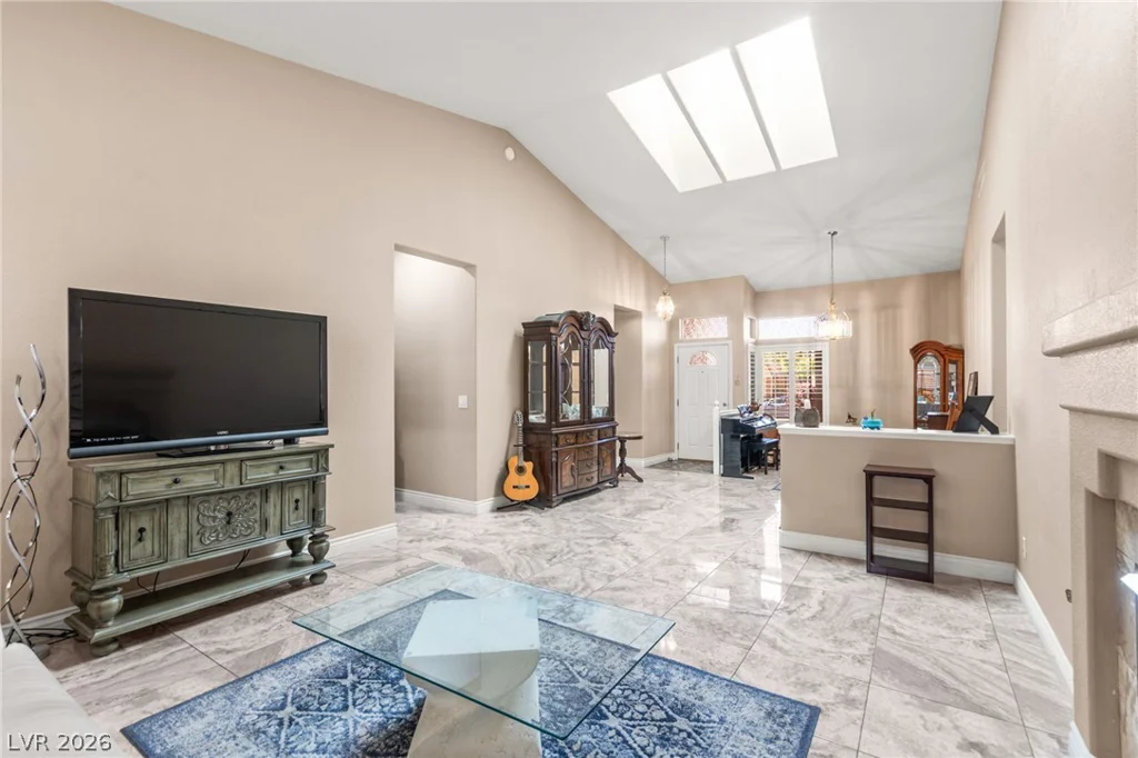 9229 Spruce Mountain, Las Vegas, NV 89134