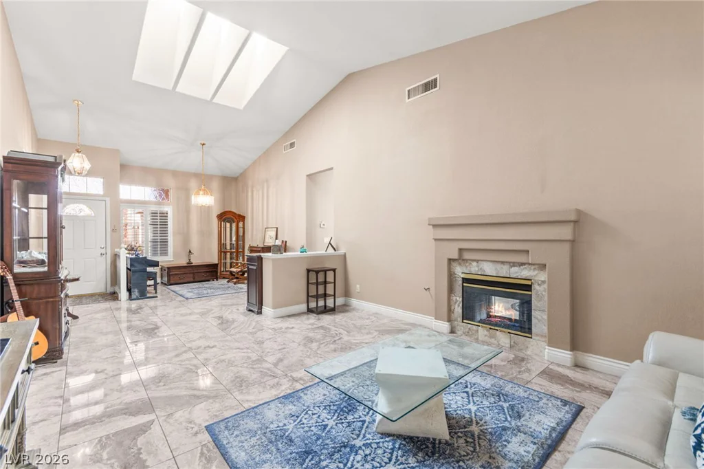 9229 Spruce Mountain, Las Vegas, NV 89134