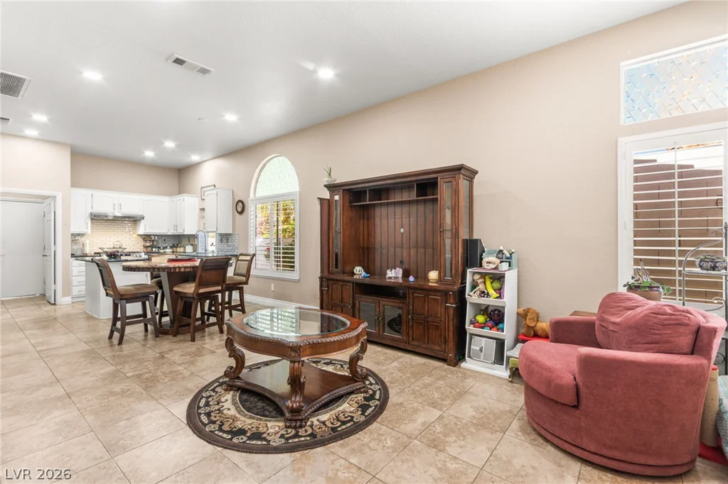 9229 Spruce Mountain, Las Vegas, NV 89134