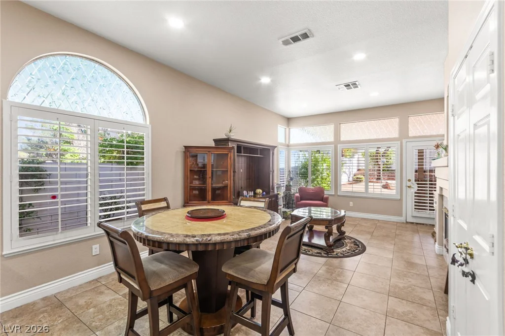 9229 Spruce Mountain, Las Vegas, NV 89134