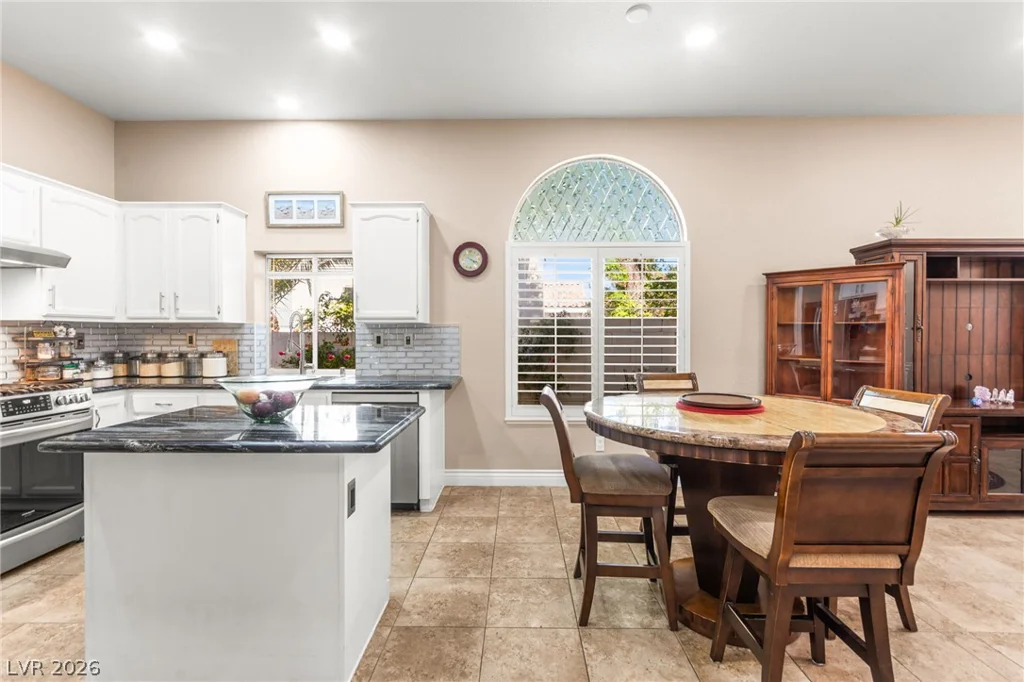 9229 Spruce Mountain, Las Vegas, NV 89134