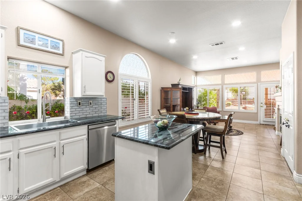 9229 Spruce Mountain, Las Vegas, NV 89134