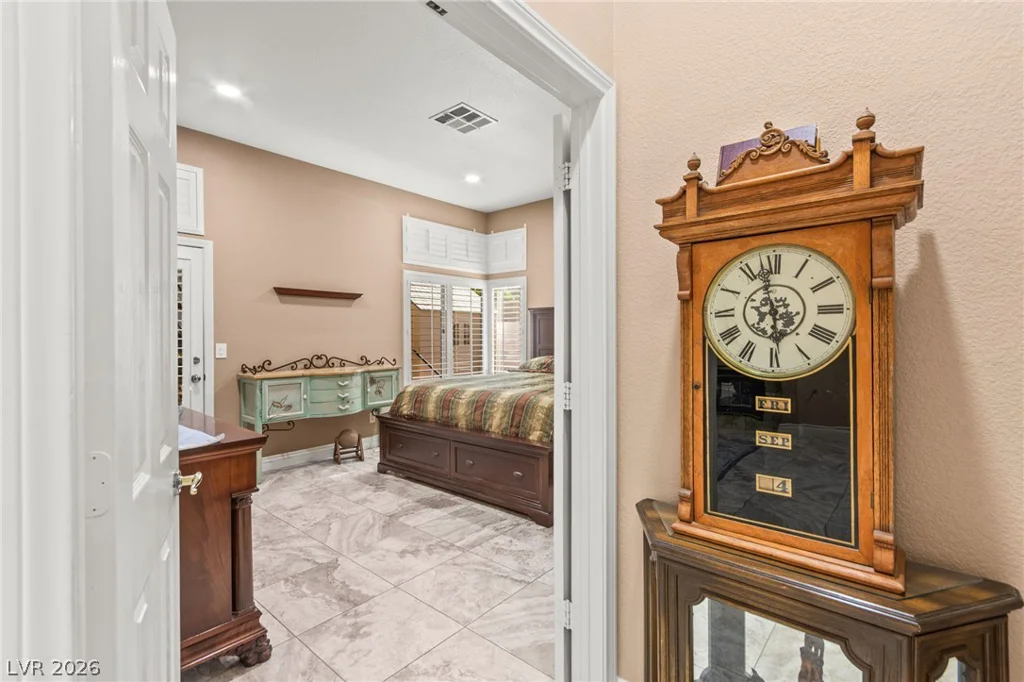 9229 Spruce Mountain, Las Vegas, NV 89134