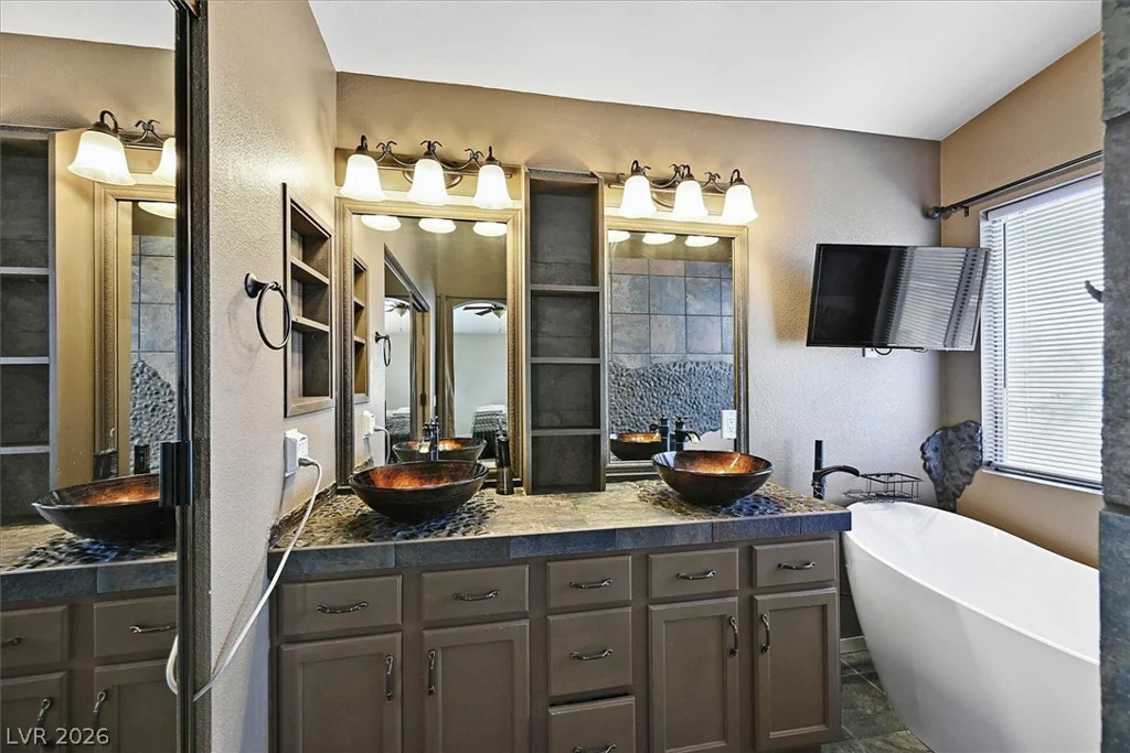 2206 Spanish Town, North Las Vegas, NV 89031