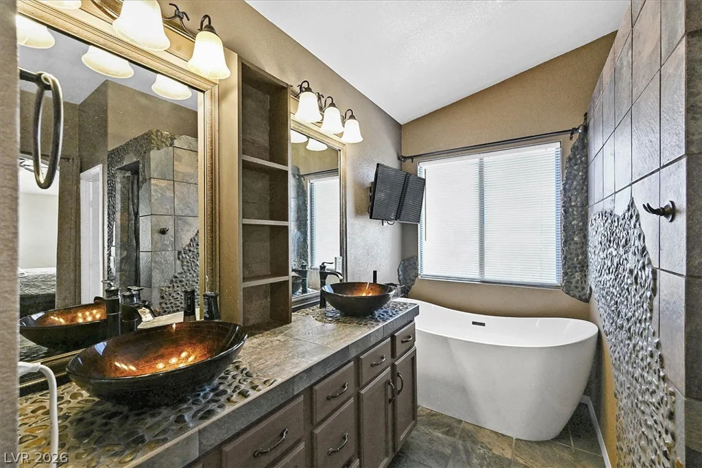 2206 Spanish Town, North Las Vegas, NV 89031