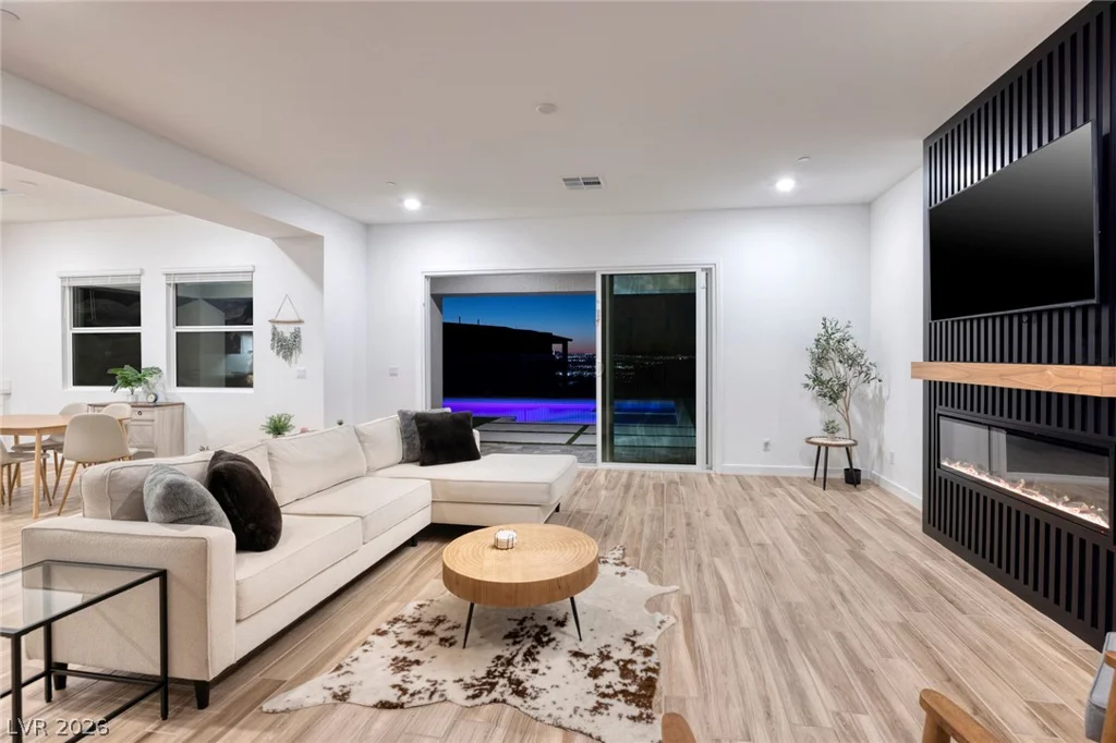 526 Riley Ridge, Henderson, NV 89012