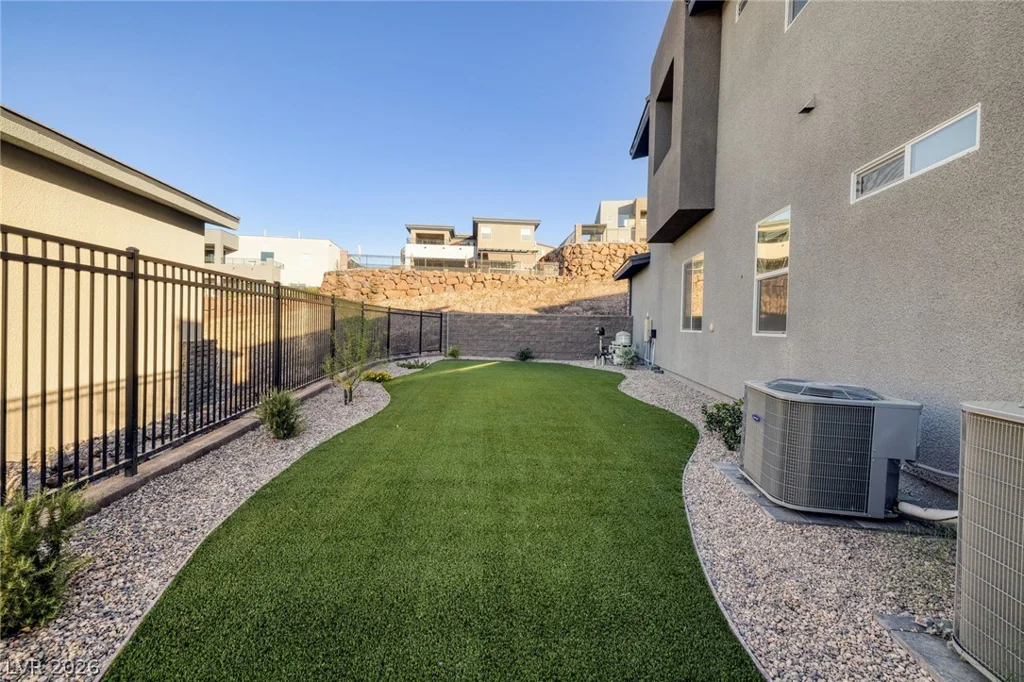 526 Riley Ridge, Henderson, NV 89012