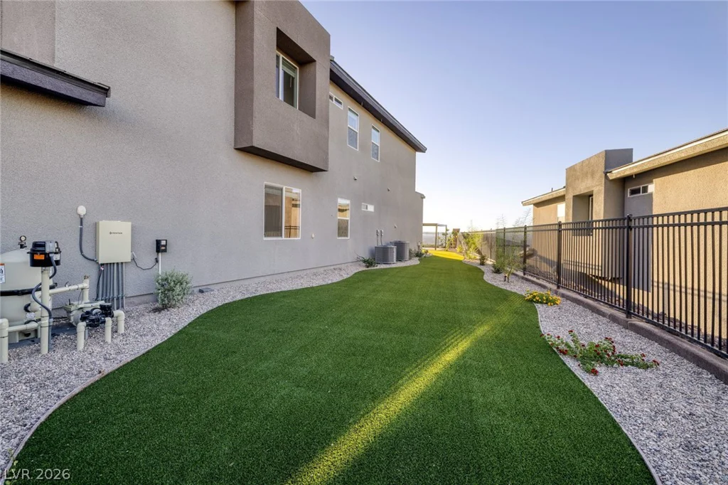 526 Riley Ridge, Henderson, NV 89012