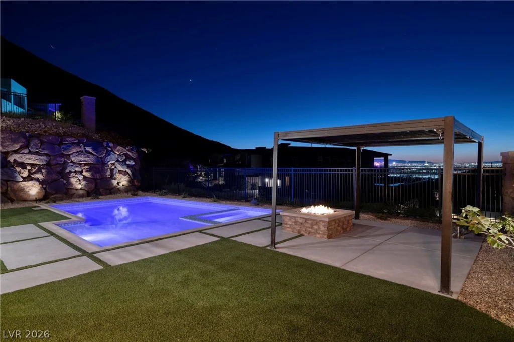 526 Riley Ridge, Henderson, NV 89012