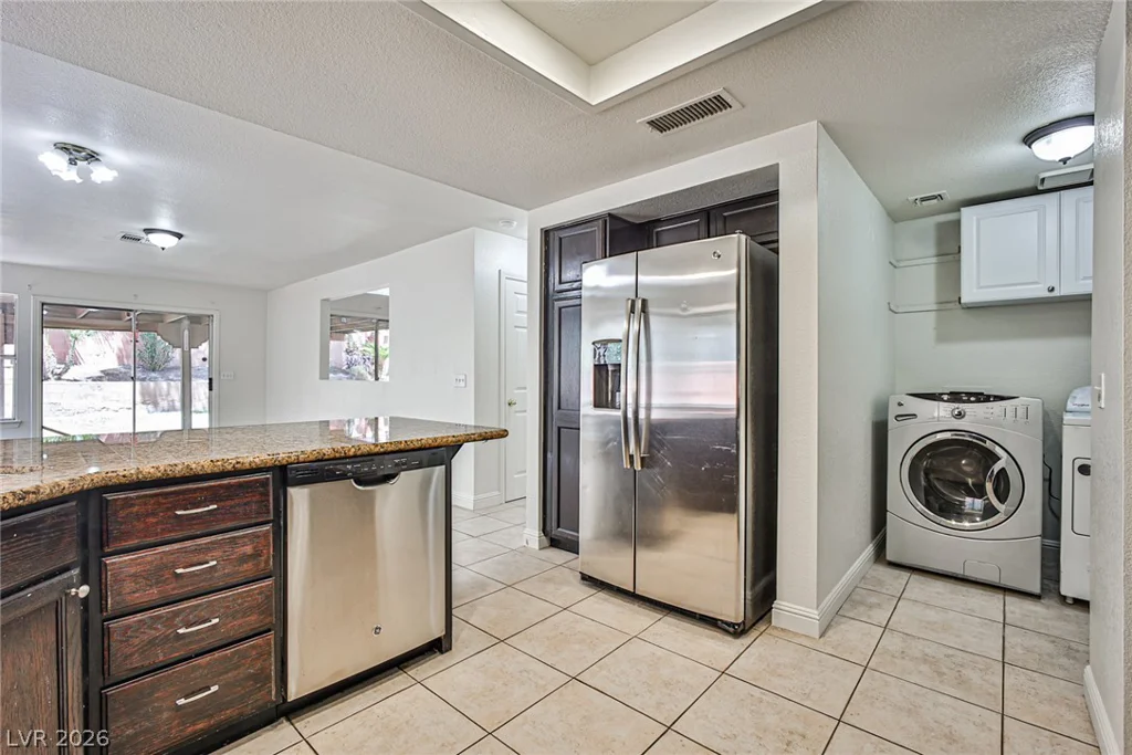 2441 Sage Pointe, Las Vegas, NV 89128