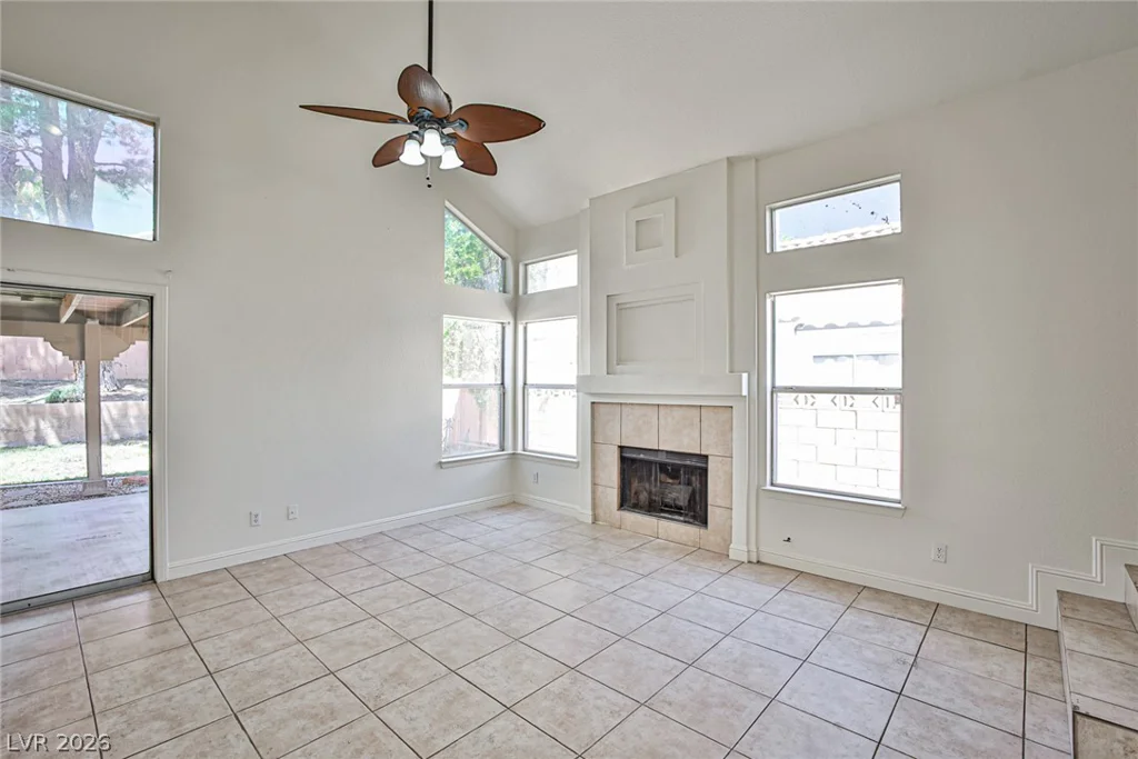 2441 Sage Pointe, Las Vegas, NV 89128