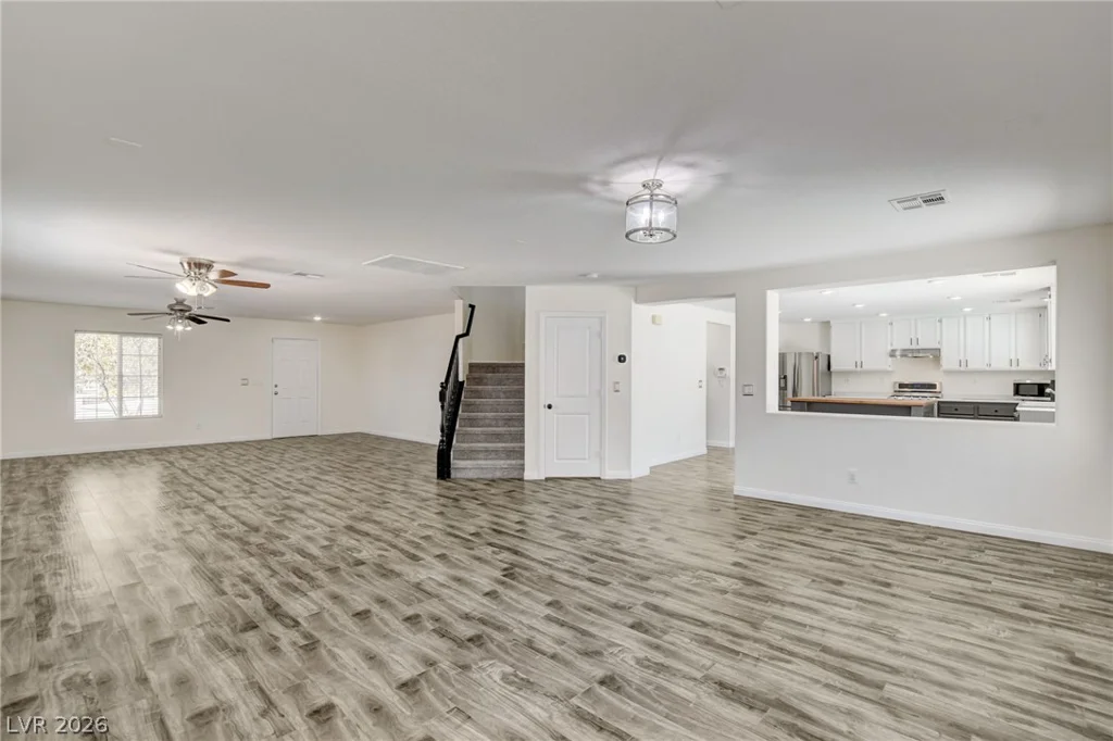 4941 Elkin Creek, Las Vegas, NV 89131