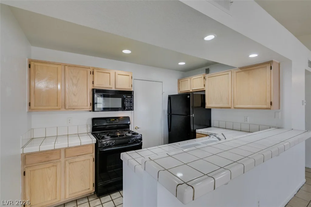 7570 Flamingo, Las Vegas, NV 89147