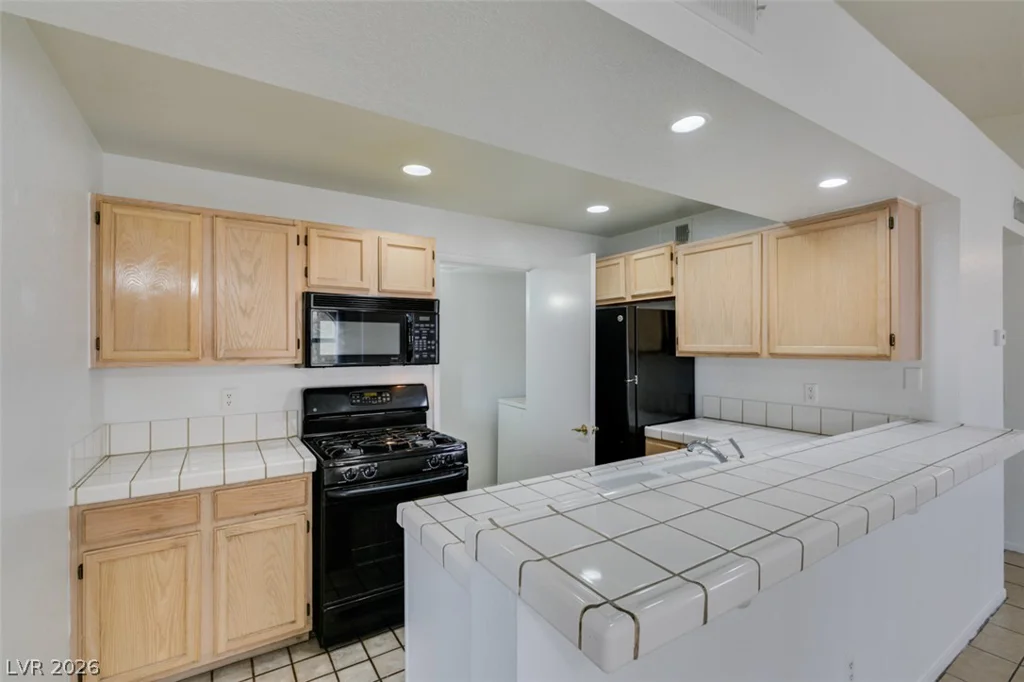 7570 Flamingo, Las Vegas, NV 89147