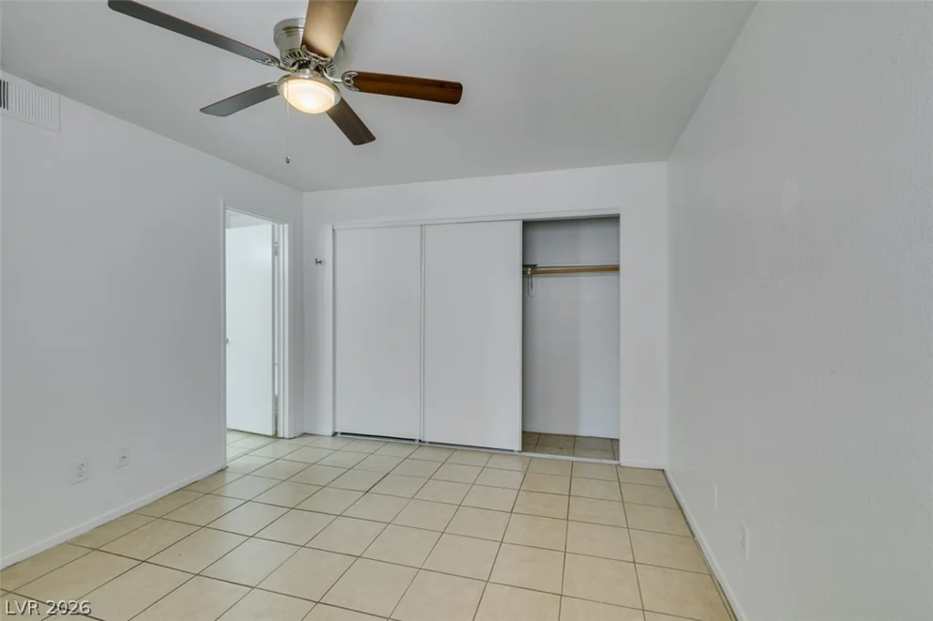7570 Flamingo, Las Vegas, NV 89147