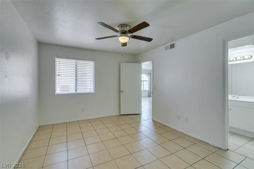 7570 Flamingo, Las Vegas, NV 89147