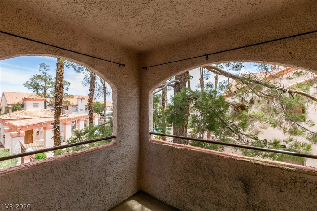 7570 Flamingo, Las Vegas, NV 89147