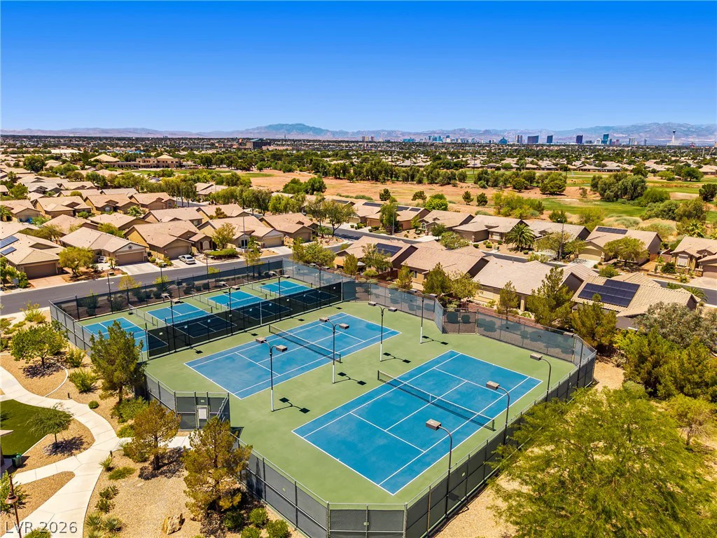 5952 Saddle Horse, Las Vegas, NV 89122