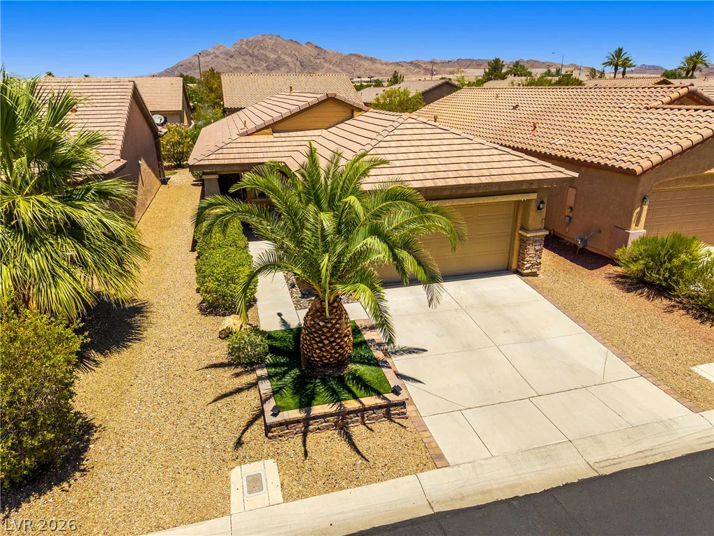 5952 Saddle Horse, Las Vegas, NV 89122
