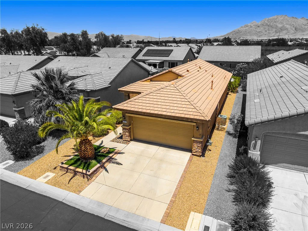 5952 Saddle Horse, Las Vegas, NV 89122