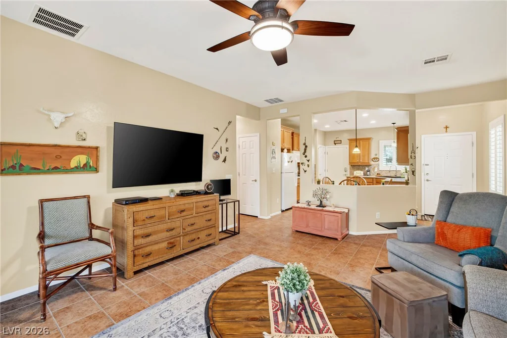 5952 Saddle Horse, Las Vegas, NV 89122